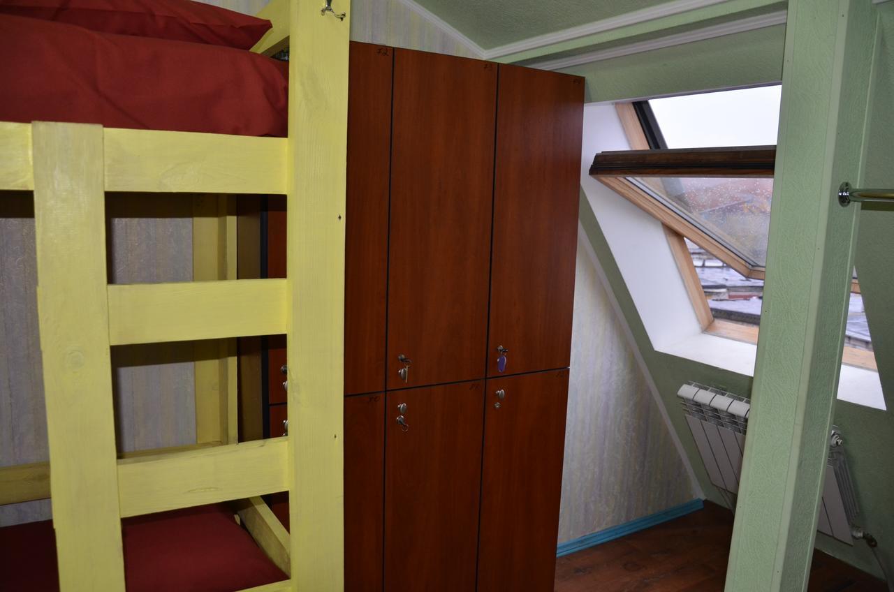 Hostel Darnitsa1 *
